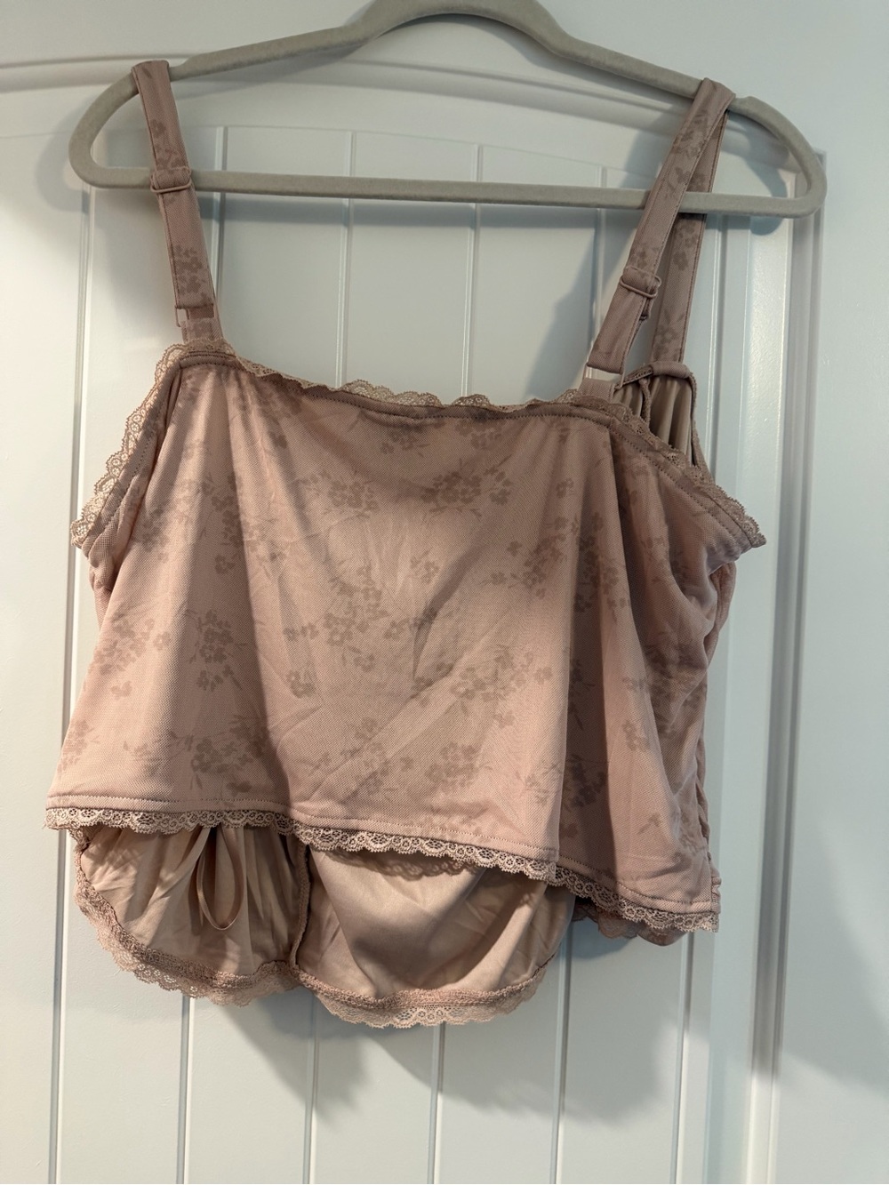 Torrid Blush Pink Ruched Crop Top - Picture 2 of 2